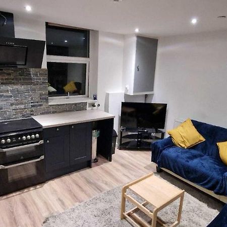Sapphire Strathnairn Apartment Cardiff Dış mekan fotoğraf