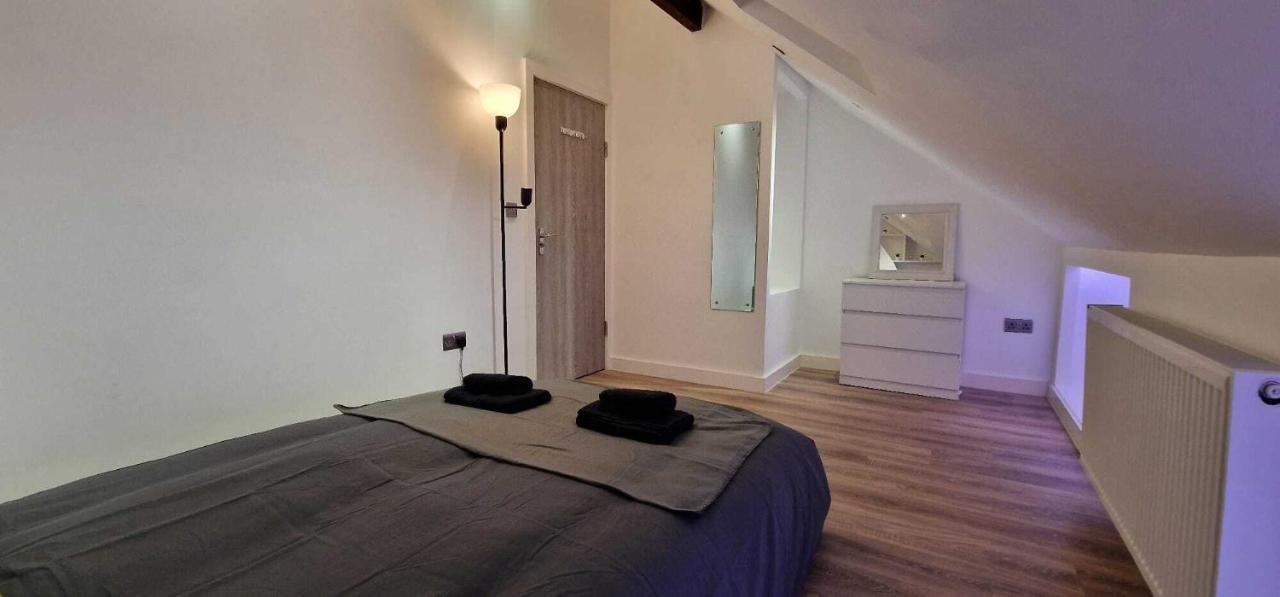 Sapphire Strathnairn Apartment Cardiff Dış mekan fotoğraf