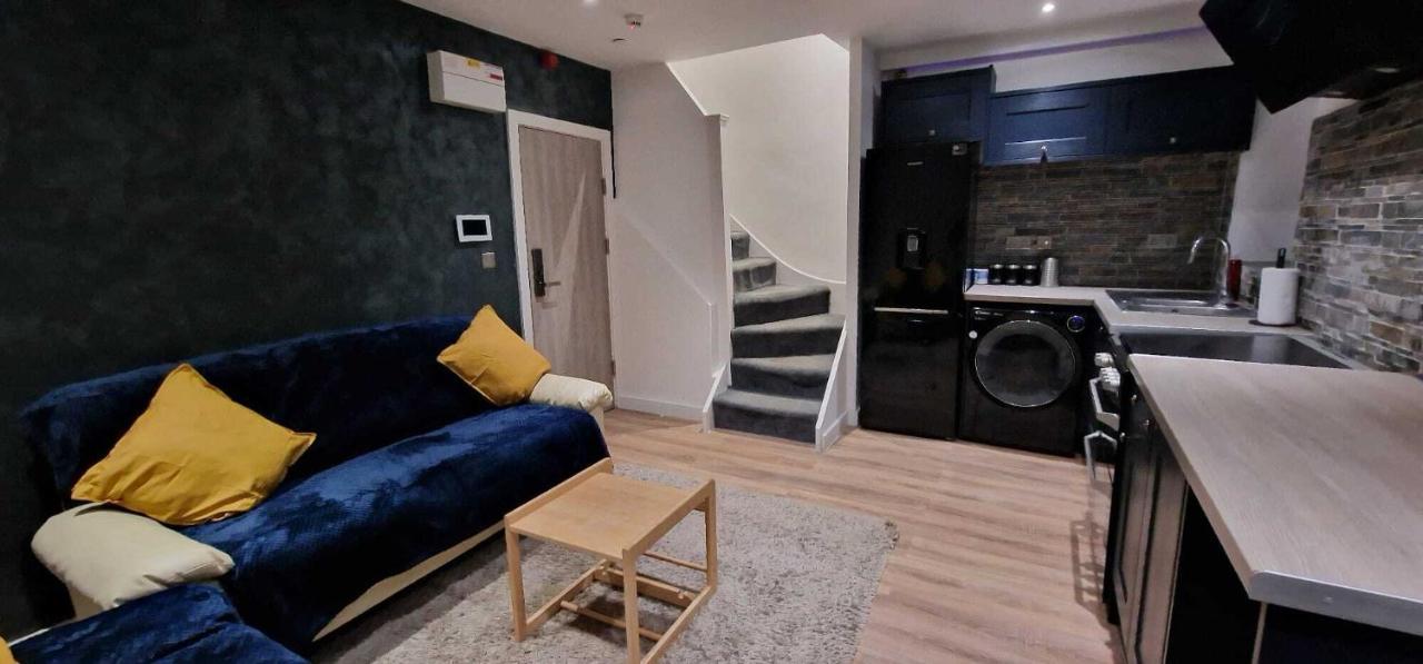 Sapphire Strathnairn Apartment Cardiff Dış mekan fotoğraf