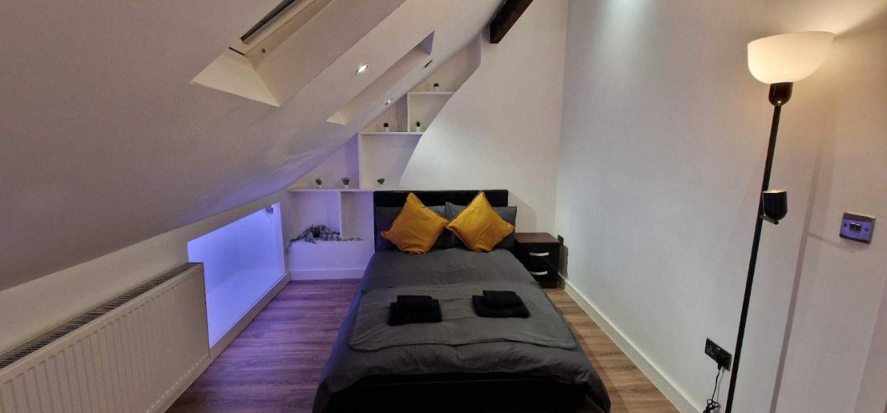 Sapphire Strathnairn Apartment Cardiff Dış mekan fotoğraf