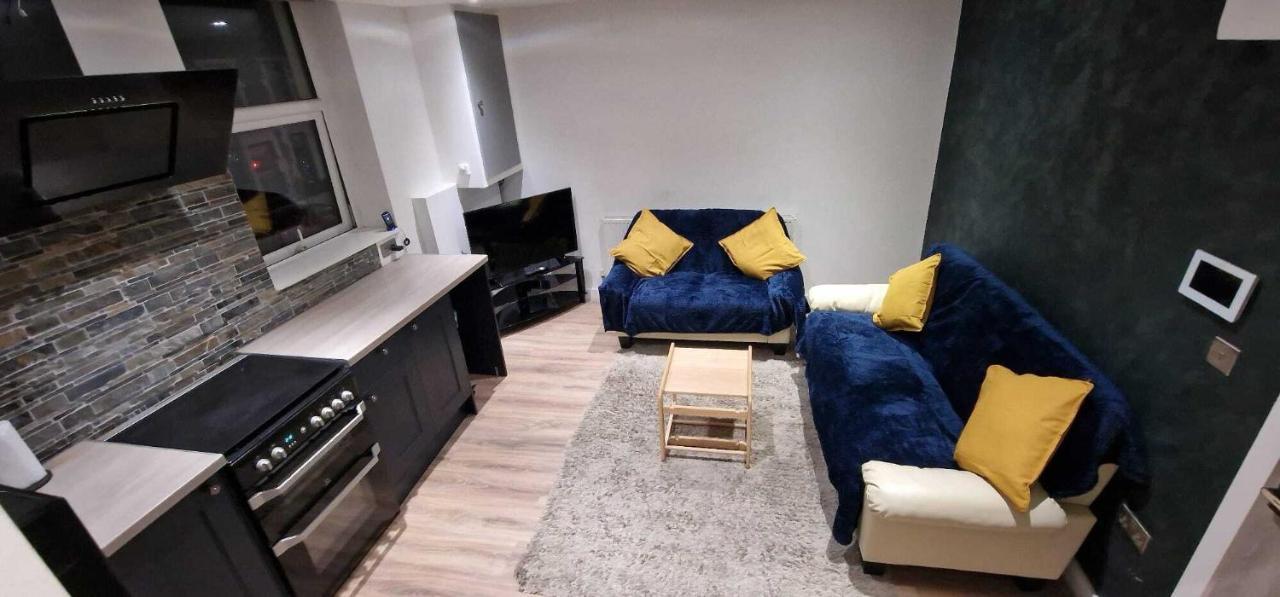 Sapphire Strathnairn Apartment Cardiff Dış mekan fotoğraf