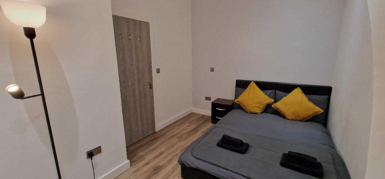 Sapphire Strathnairn Apartment Cardiff Dış mekan fotoğraf